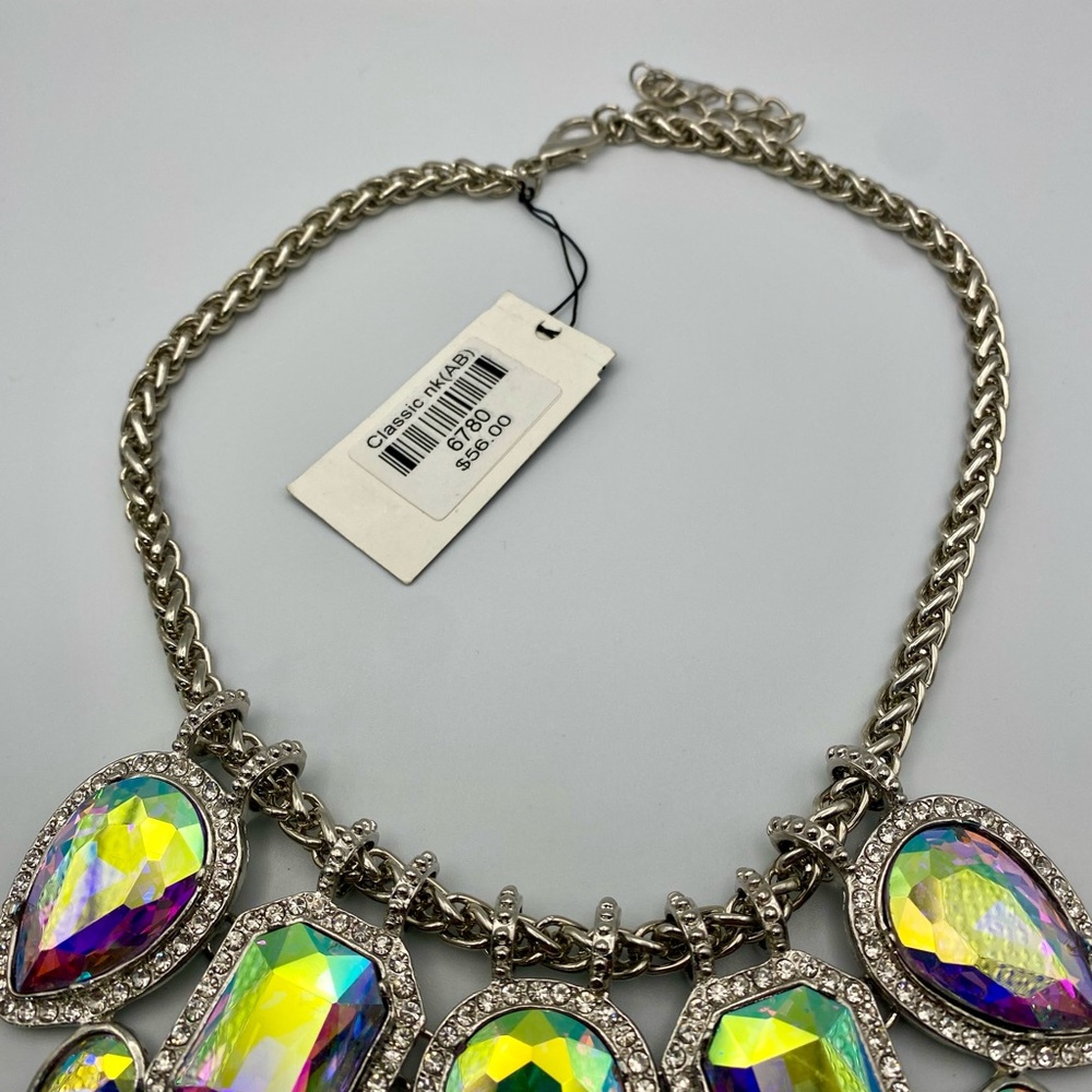 Costume jewelry necklace.